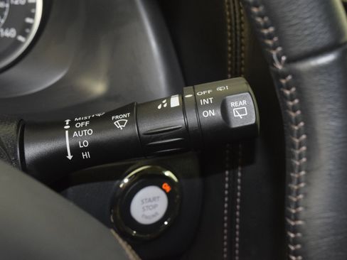 Used 2022 Nissan Armada Platinum w/ Captain's Chairs Package image 17