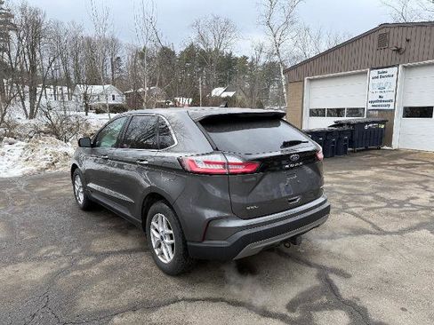 Certified 2022 Ford Edge SEL w/ Convenience Package image 4
