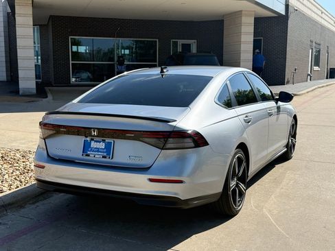 Used 2023 Honda Accord Sport image 5