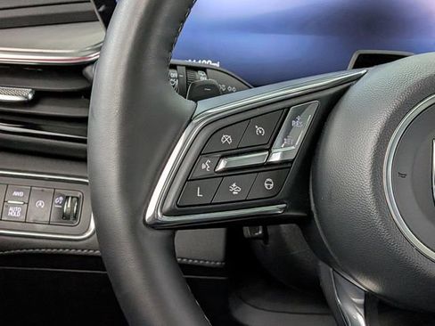 Used 2025 Buick Enclave Avenir w/ Super Cruise Package image 38