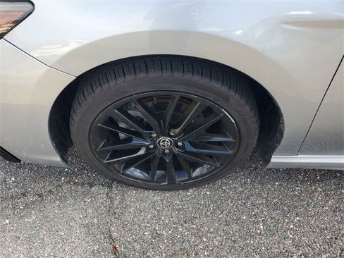 Used 2023 Toyota Camry XSE image 6