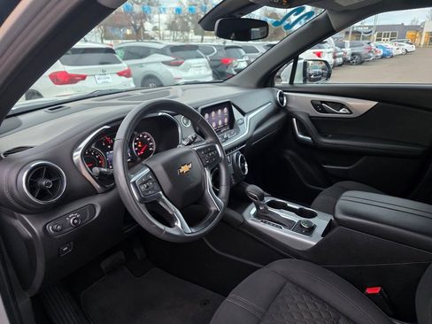 Used 2022 Chevrolet Blazer LT image 9
