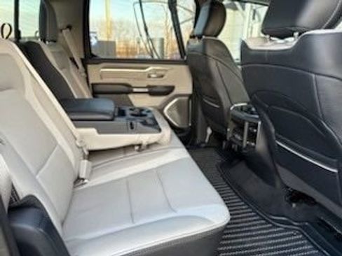 Used 2022 RAM 1500 Limited image 5