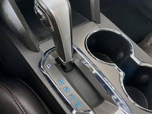 Used 2015 Chevrolet Equinox LTZ image 17