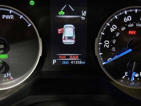 Certified 2022 Toyota RAV4 LE AWD/4WD image 19