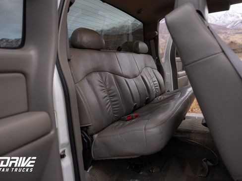 Used 2002 Chevrolet Silverado 2500 LT w/ Off-Road Skid Plate Pkg image 15