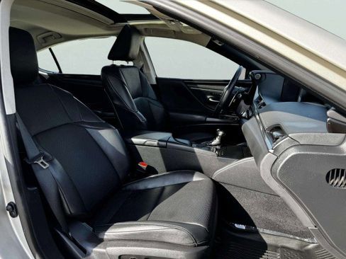 Used 2021 Lexus ES 250 w/ Premium Package image 48