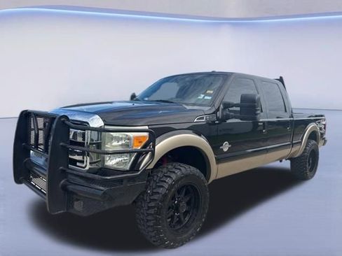 Used 2013 Ford F250 Lariat w/ Lariat Ultimate Pkg AWD/4WD image 4