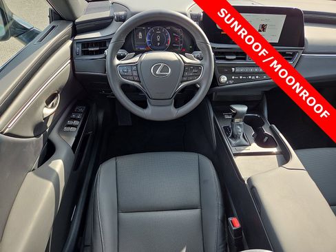 Used 2023 Lexus ES 350 image 11