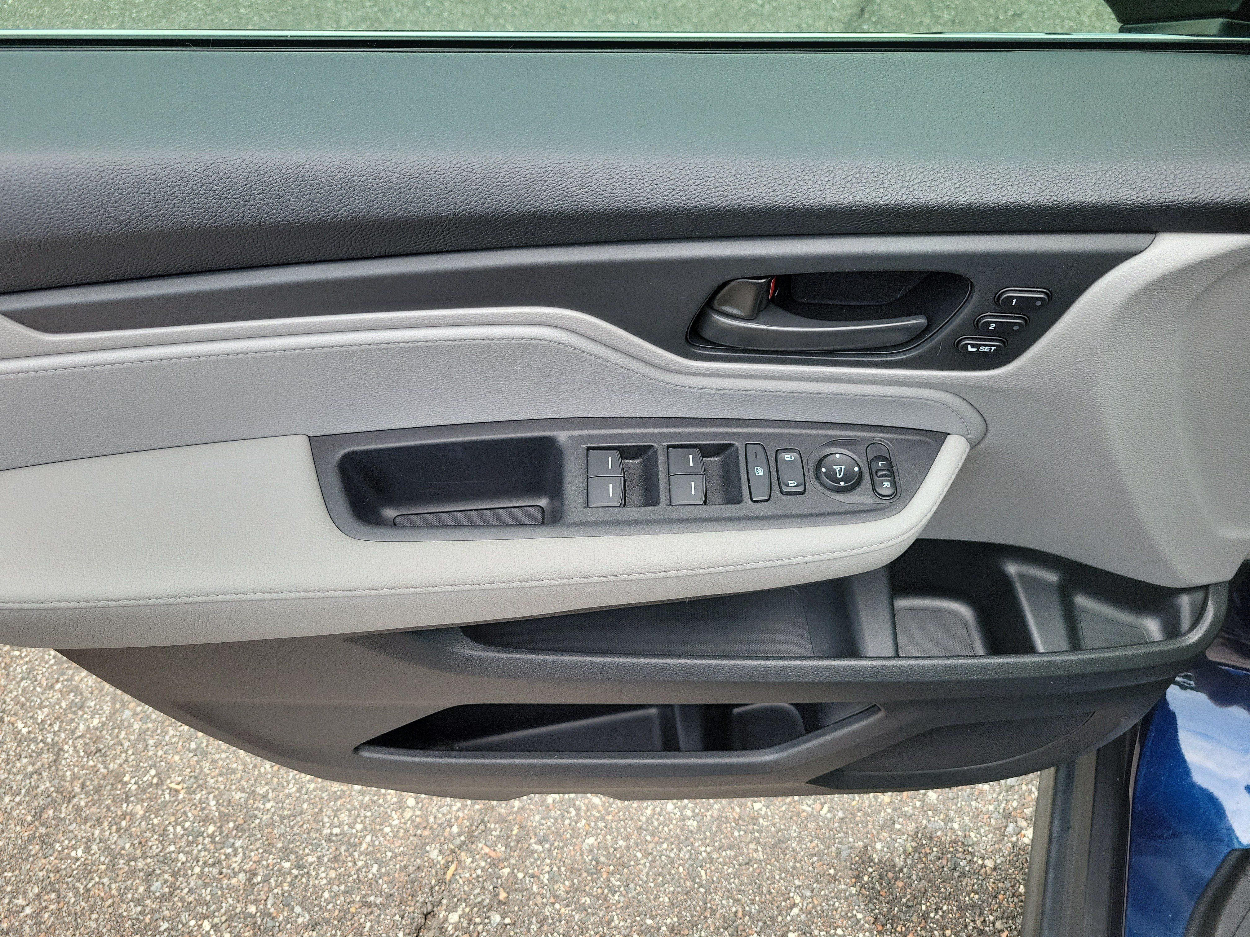 Used 2020 Honda Odyssey EX-L image 21