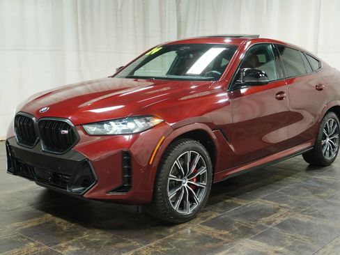 Used 2024 BMW X6 M60i AWD/4WD image 2