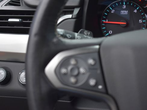 Used 2019 Chevrolet Tahoe LT image 15