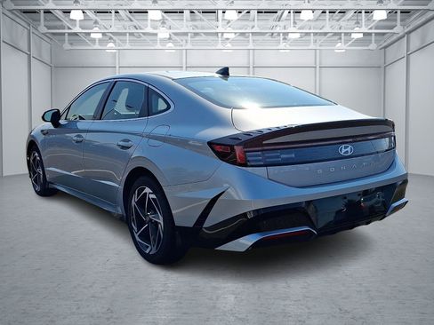 Certified 2026 Hyundai Sonata SEL FWD image 4