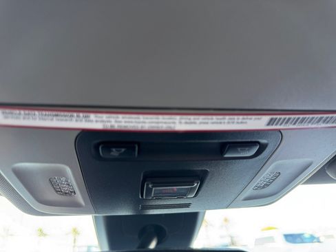 Used 2020 Toyota Camry SE FWD image 30