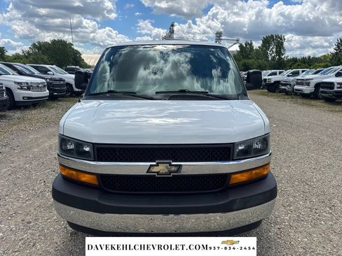 Used 2019 Chevrolet Express 2500 w/ Driver Convenience Package RWD image 2
