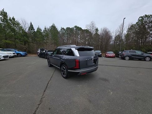 New 2026 Hyundai Palisade Limited FWD image 16