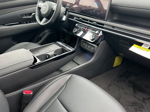 New 2026 Hyundai Tucson Limited w/ Tow & Go Package image 16