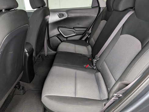 Certified 2023 Kia Soul LX w/ Option Group 015 FWD image 21