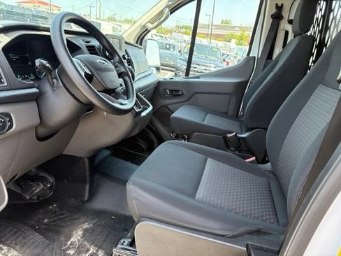 Certified 2025 Ford Transit 250 Low Roof w/ Exterior Upgrade Package RWD image 14