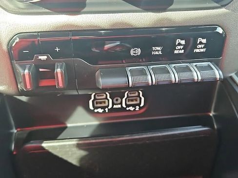 Used 2020 RAM 2500 Lone Star w/ Level 1 Equipment Group image 32