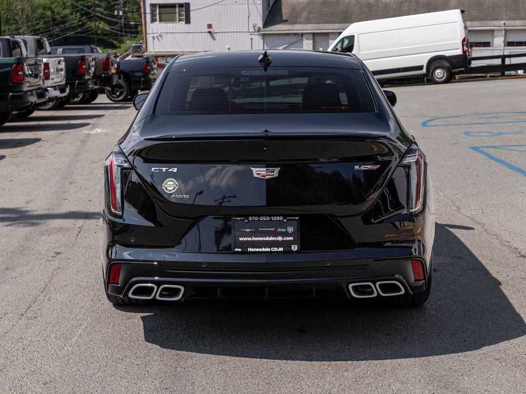 Used 2025 Cadillac CT4 V AWD/4WD image 5