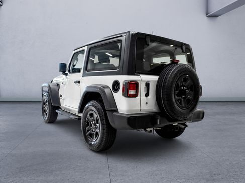 Used 2024 Jeep Wrangler Sport AWD/4WD image 6