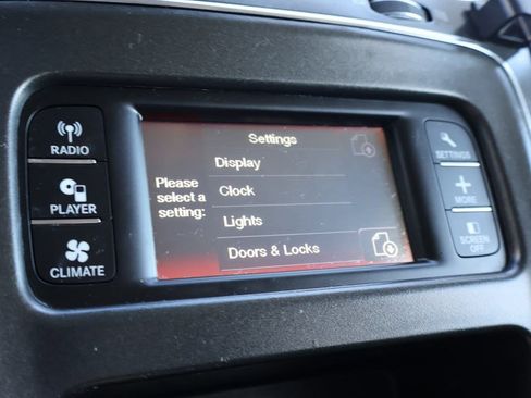 Used 2018 Dodge Journey SXT w/ Connectivity Group image 37