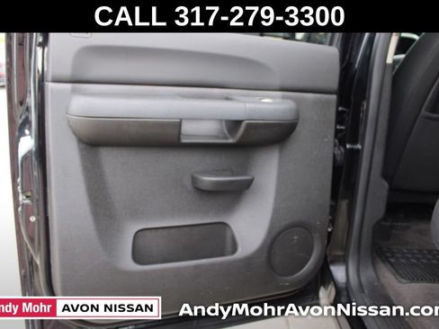 Used 2014 Chevrolet Silverado 2500 LT w/ Interior Plus Package AWD/4WD image 25