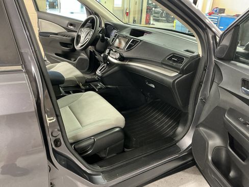 Used 2016 Honda CR-V EX image 16
