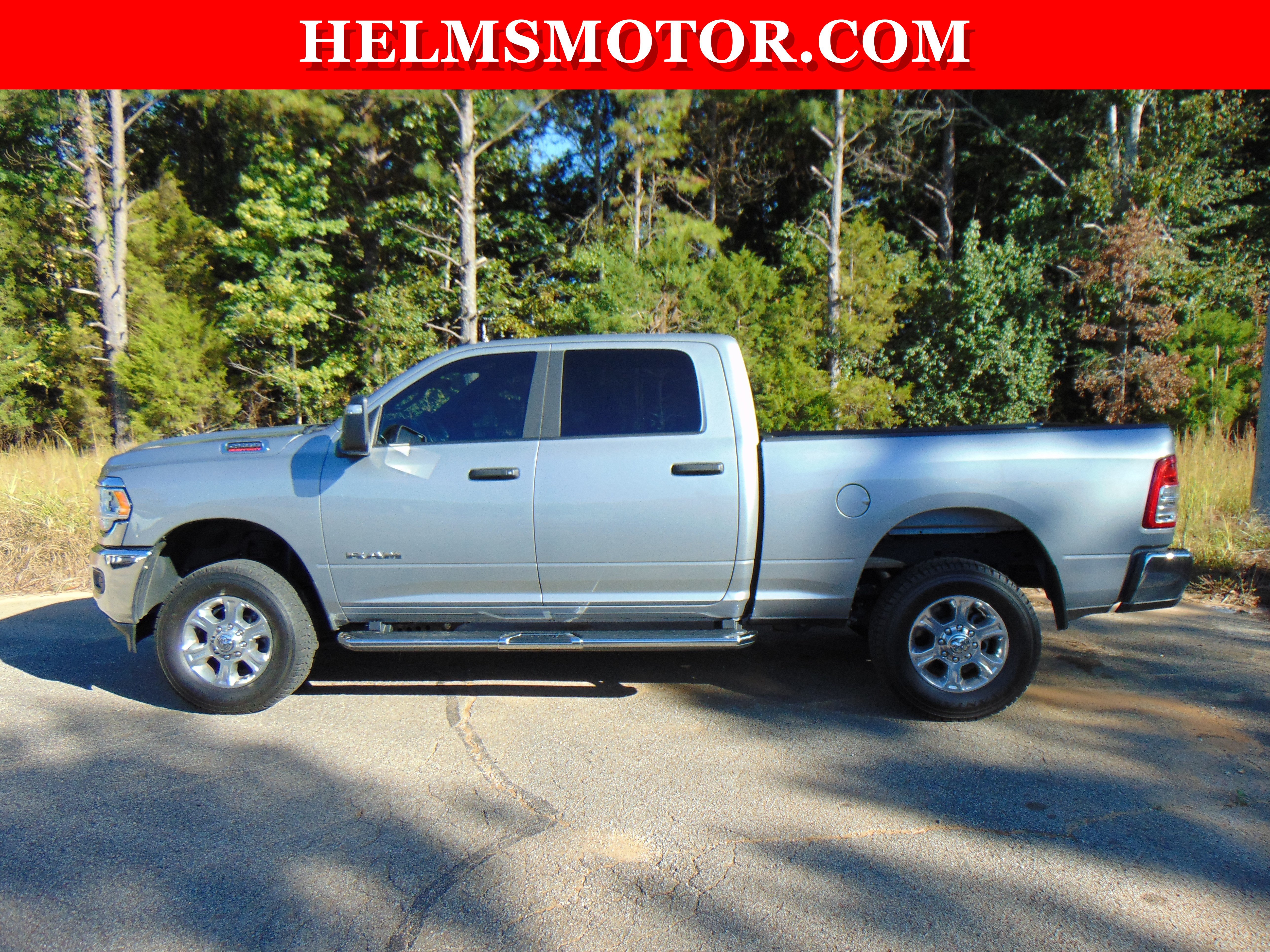Used 2024 RAM 2500 Big Horn AWD/4WD image 3