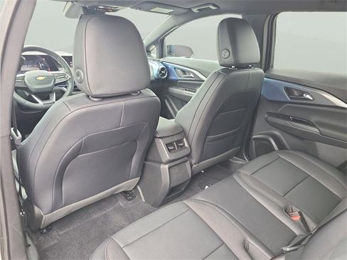 New 2026 Chevrolet Equinox EV LT image 29