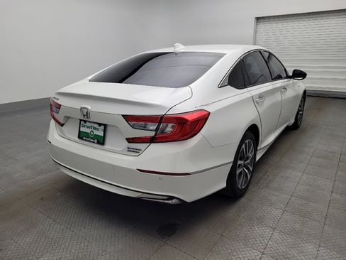 Used 2018 Honda Accord Touring image 9
