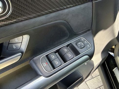 Certified 2025 Mercedes-Benz GLA 35 AMG 4MATIC image 19