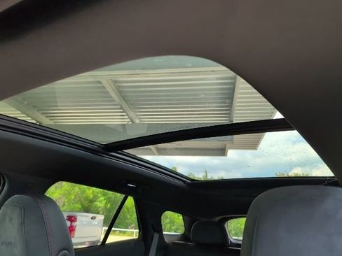 New 2025 Chevrolet Blazer EV RS image 37