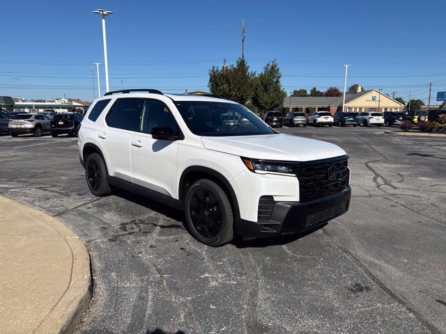 New 2026 Honda Pilot Black Edition image 3