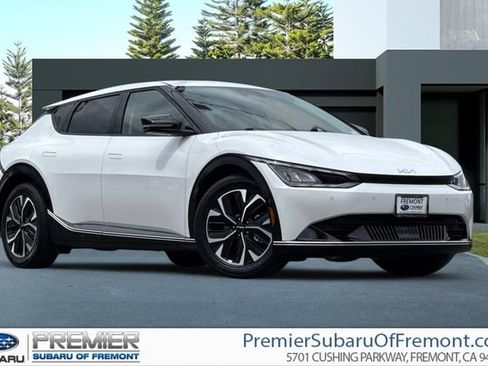 Used 2024 Kia EV6 Wind RWD image 1