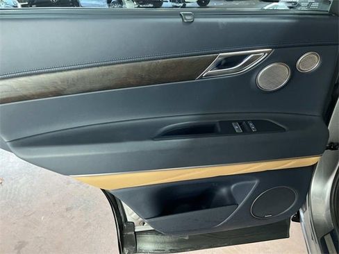 Used 2022 Genesis GV80 3.5T Advanced + image 17