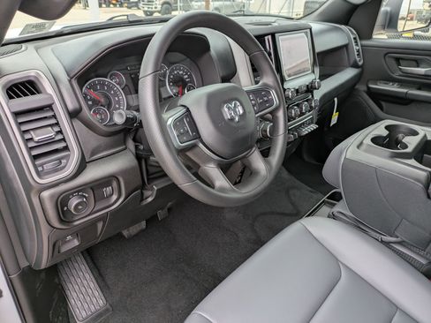 New 2026 RAM 1500 Tradesman AWD/4WD image 10