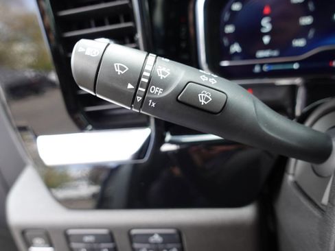 Used 2023 Chevrolet Silverado 1500 LT AWD/4WD image 53