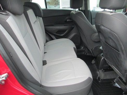 Used 2015 Chevrolet Trax LS FWD image 13