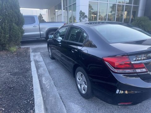 Used 2015 Honda Civic LX image 5