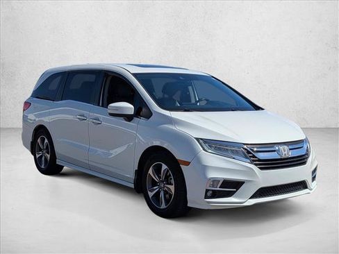 Used 2019 Honda Odyssey Touring image 3