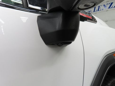 Used 2024 GMC Sierra 2500 AT4X image 60