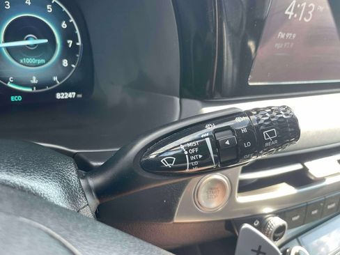 Used 2023 Hyundai Palisade SEL w/ Premium Package AWD/4WD image 25