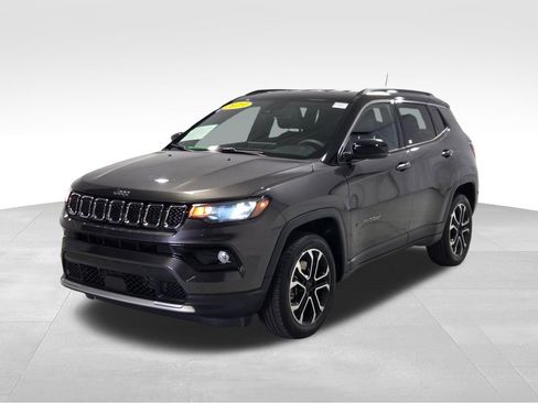 Certified 2023 Jeep Compass Limited AWD/4WD image 20