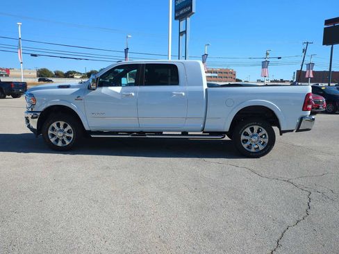 Used 2024 RAM 2500 Limited image 5