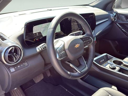 Used 2026 Chevrolet Equinox LT w/ Convenience Package II AWD/4WD image 26