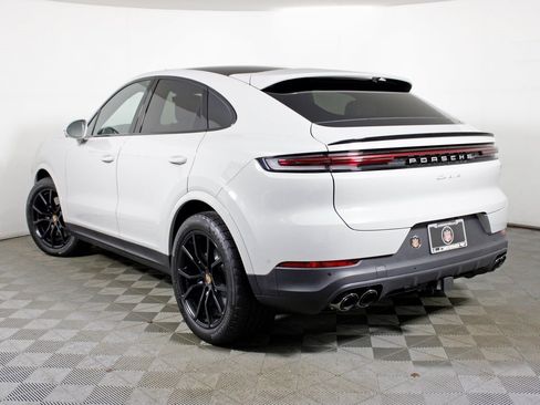 New 2026 Porsche Cayenne Coupe image 3