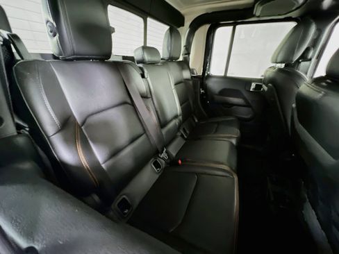 Used 2023 Jeep Gladiator Mojave w/ Cold Weather Group AWD/4WD image 26
