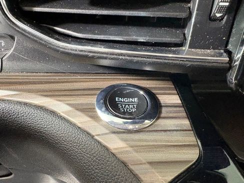 Certified 2022 Ford Explorer Limited image 21